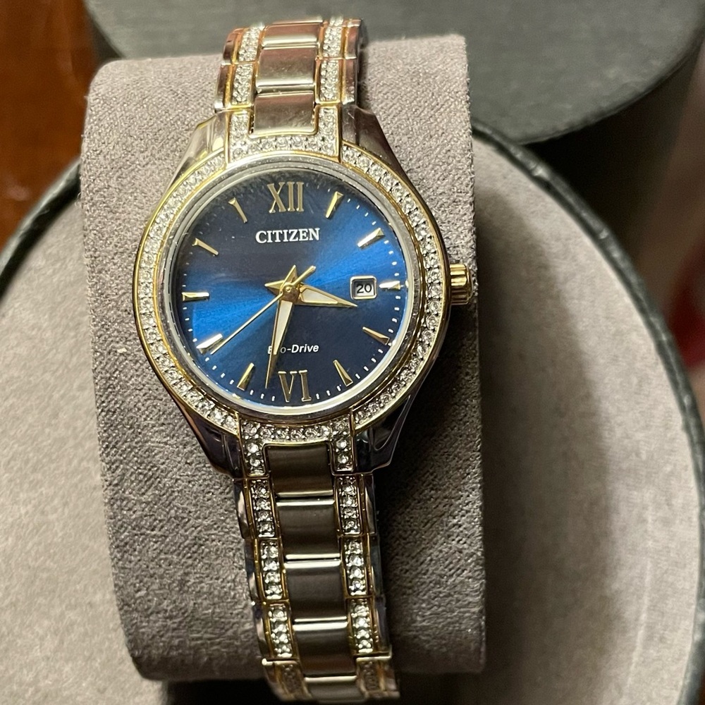 Women citizen watch